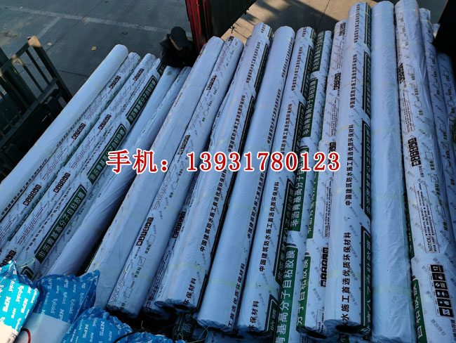 非瀝青基高分子自粘膠膜.jpg 非瀝青基高分子自粘膠膜.jpg